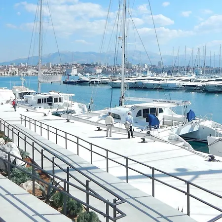 Luxury Toni With Patio In The Heart Of 아파트 *