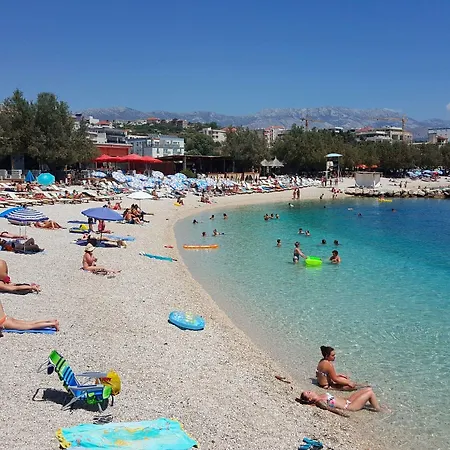 아파트 Luxury Toni With Patio In The Heart Of